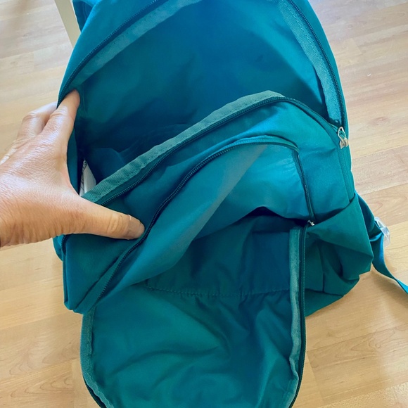 Nike Backpack - Picture 4 of 4